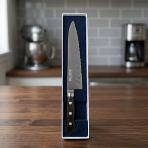 SLICE |   Cuchillo de Chef Japonés SEKI KNIVES, Seki Gyuto de 8.27 pulgadas (21 cm), Acero Inoxidable, Mango de Plástico, Apto para Lavavajillas, Ambidiestro - Product Image 2