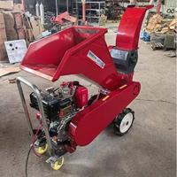 Broyeur d'herbe mobile à moteur diesel, hacheuse d'herbe fourragère, coupe-paille pour ferme, machine à fabriquer de la paille pour l'alimentation du bétail