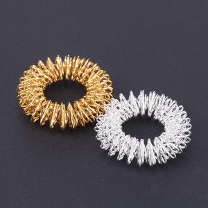 <span class=keywords><strong>Gold</strong></span> versilbert Akupunktur Handgelenk Universal <span class=keywords><strong>Finger</strong></span> <span class=keywords><strong>Massage</strong></span> Ring Zappeln Ringe - Product Image 5