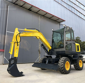 Mini Excavadora de 4 Toneladas con Cabina, Excavadora de Ruedas 4x4 en Venta - Product Image 3