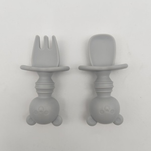 Juego de alimentación de cucharas y tenedores <span class=keywords><strong>para</strong></span> bebés sin BPA de 2 Utensilios de alimentación de silicona antiestrangulamiento <span class=keywords><strong>para</strong></span> niños pequeños <span class=keywords><strong>para</strong></span> bebés Led destete a partir de <span class=keywords><strong>6</strong></span> <span class=keywords><strong>meses</strong></span> - Product Image 4