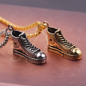 Collier Nouveau <span class=keywords><strong>En</strong></span> Trois Dimensions Haut-Top Toile Chaussures Collier Or Casual Chaussures Inspiration Chaussures Charme Pendentif Athlète Juif - Product Image 5