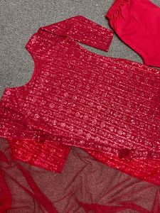 Traje indio de diseño moderno de alta calidad para fiesta y boda Traje de nairacut de mujer de India para exportación a precios al por mayor - Product Image 3