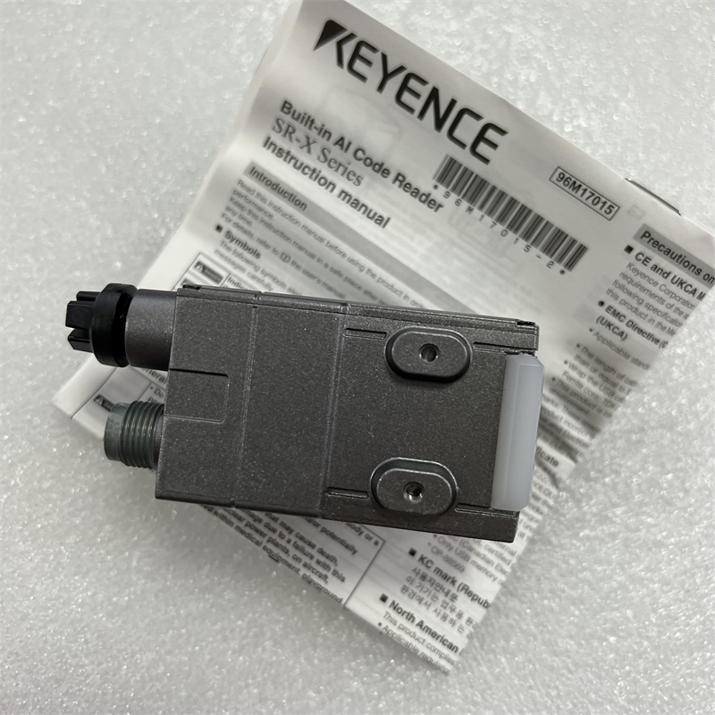 KEYENCE コードリーダー　SR-X100 Autofocus Code Reader - SR-X100 | KEYENCE America