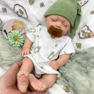 Muñeca Reborn <span class=keywords><strong>de</strong></span> Silicona con Rostro Regordete, Tacto <span class=keywords><strong>de</strong></span> Piel Suave, Muñeca Recién Nacida <span class=keywords><strong>de</strong></span> 18 Pulgadas - Product Image 3