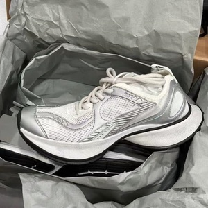 Top-quality luxury brand sports shoes with breathable mesh and thick sole, suitable for summer walking and tennis. - Product Image 1