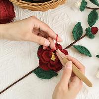 Vente en gros d'articles confectionnés Bouquet tissé à la main Bouquet de fleurs conservées pour cadeau de Noël Fleur au crochet faite à la main
