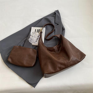 Sac à main écologique pour femmes en petites tailles, sac fourre-tout populaire rouge-brun, sac à bandoulière haut de gamme pour femmes - Product Image 5