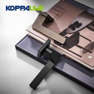 מנעול דלת פנים יוקרתי מדגם KOPPALIVE, סט מנעול לדלת עם ידית פליז מלאה ומנעול כניסה עם מפתח - Product Image 3