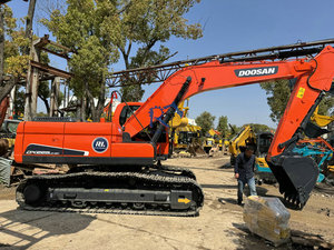 Excavatrice sur pneus Doosan DX225LC 23 tonnes d'occasion pour carrière et construction, origine Corée, modèle 2024, composant moteur principal, excellent état, garantie 1 an - Product Image 2