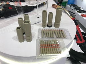 อุปกรณ์หัวเชื่อมแบบเคลือบสำหรับปืนเชื่อมมิก 200A 350A 500A สำหรับปืนเชื่อมแบบ Pana ระบายความร้อนด้วยอากาศ อะไหล่แท้ อายุการใช้งานยาว<span class=keywords><strong>นา</strong></span>น รองรับ OEM - Product Image 3
