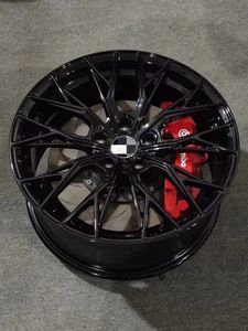 Jantes en alliage de rechange YXQ 18 19 20 pouces A356 matériel 5*108 5*112 5*114.3 5*120 PCD jantes chromées noires Test d'impact en aluminium - Product Image 2