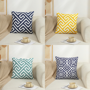 Bán Buôn Hiện Đại Đơn Giản Trở Lại Kiểm Tra Thêu Gối Bìa Đệm Trang Trí Ném Bông Lông Ren Đệm - Product Image 1