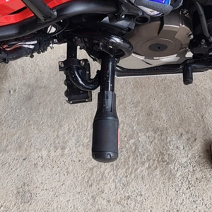 Protezione Universale Anticaduta per Moto, Coppia di Barre in Metallo e Gomma, Protezione Telaio Motore 255mm, Accessorio Bolt-On - Product Image 3