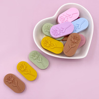 Perles rondes en silicone de qualité alimentaire, motif dessin animé, fleur de rose, accessoires pour stylos d'enfants, vente directe d'usine en gros