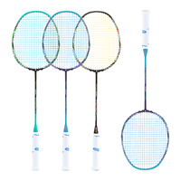 Raquettes de badminton Konmat Sports 8U 62G 30LBS Tension Raquette de badminton de niveau professionnel supérieur en fibre de graphite sans cordes