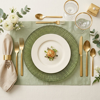 Assiettes de présentation rondes en verre perlé vert vintage de 13 pouces, motif soleil gaufré, pour décoration de table de banquet et mariage (vente en gros)