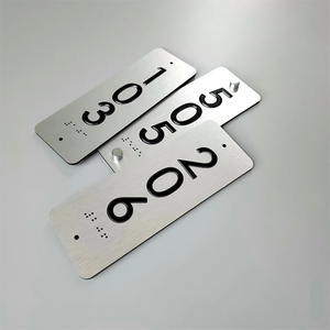 Plaque de porte en acrylique transparente sur mesure avec signalisation braille, numéro de bureau, plaque nominative d'hôtel, signalisation braille, plaque de numéro de porte - Product Image 2