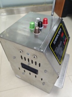 Machine manuelle de thermoscellage de tasses de capsules de café en aluminium