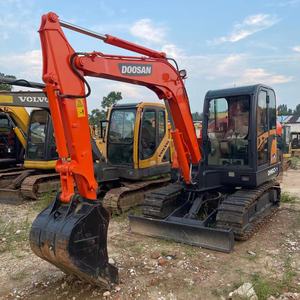 Mini-pelles d'occasion fiables Doosan DH60 DH55 DH80 en promotion, excavatrices compactes sur chenilles Komatsu, moteur Yanmar, 6 tonnes - Product Image 3