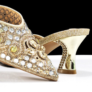 Explosive full diamond pointed toe <b>block</b> heel slippers and goose egg-<b>shaped</b> dinner bag combination set is in stock for one piece - Product Image 4