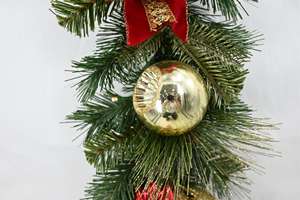 Guirnalda Decorativa Navideña de Alta Calidad Personalizada en Color Verde para Mascotas, Decoración para Árbol de Navidad - Product Image 5