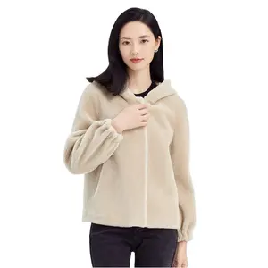 New Breathable Sustainable Fur Collar Warm Cost Plus Size Women Winter sherpa fleece jacket