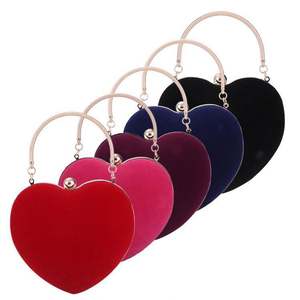Borsa a Mano a Forma di Cuore con Strass per Donna, Pochette da Sera Dorata con Cristalli per Cerimonie - Product Image 3
