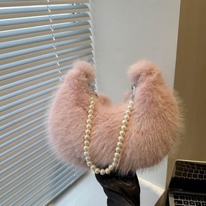 Winter Luxury Plush <b>Handbag</b> for Women New Fashion Zipper Closure <b>Chain</b> Underarm Crossbody Bag - Product Image 2