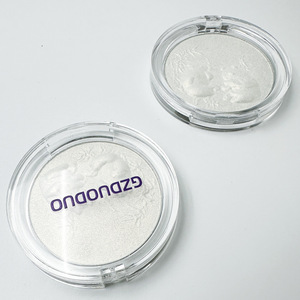 Maquillaje de Venta caliente transfronterizo que ilumina el Color DE LA PIEL modificado Tecnología en relieve ondulada Rosa Oso de plata brillante al horno - Product Image 5