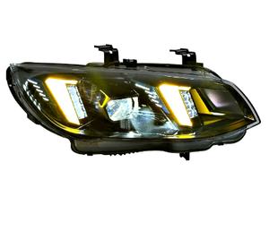Faros Delanteros de Diseño Innovador para BMW Serie 3 M3 E92 E93 LCI 2010-2013, Ojo de Serpiente, 12V 6000K, Conmutación Amarillo-Blanco - Product Image 3