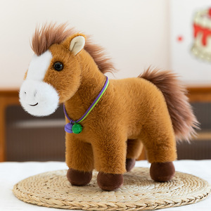 Adorable figurine de poney réaliste en peluche super douce, jouet en peluche pour anniversaire, avec doublure en maille et rembourrage en coton PP - Product Image 1