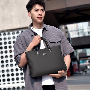 Sac Messager Homme en Nylon Imperméable et Durable, Grande Capacité, Anti-Rayures, pour Ordinateur Portable et Documents – Vente en Gros - Product Image 3