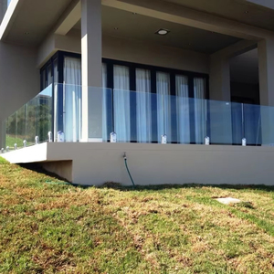 Prima hiện đại tùy chỉnh <span class=keywords><strong>2025</strong></span> quan điểm rõ ràng kính an toàn bảo vệ kẹp lan can Spigot kính lan can - Product Image 1