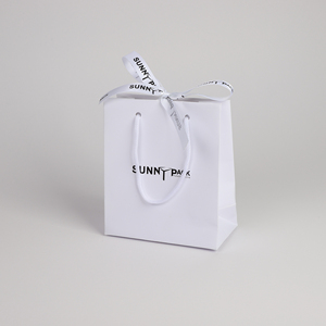 SUNNY PACK <span class=keywords><strong>Sac</strong></span> en carton personnalisé, <span class=keywords><strong>sac</strong></span> cadeau personnalisé, <span class=keywords><strong>sac</strong></span> en carton blanc pour boutique de détail, <span class=keywords><strong>sac</strong></span> de magasin avec logo - Product Image 1