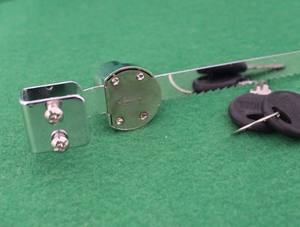 ที่ล็อกประตูกระจกทำจากสแตนเลสสตีลสำหรับสัตว์เลื้อยคลานป้องกันการหนีพร้อมกุญแจ<span class=keywords><strong>2</strong></span>ดอกสำหรับตู้แสดงผล - Product Image 3