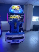 Simulateur de course automobile de 42 pouces avec siège à mouvement pour jeux d'arcade