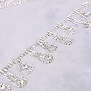 Factory Direct Sales Of Long Tassel Metal Rhinestones Crystal Decorative Chains For Wedding Belts And Garment Bags