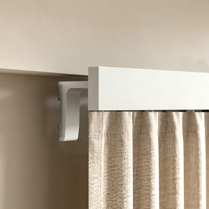 Riel de Cortina Rectangular Moderno KYOK con Soportes de Pared, Diseño Minimalista, Fácil Instalación, Acabado Dorado - Product Image 4