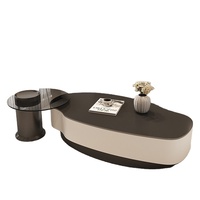 Table basse irrégulière moderne de style italien pour salon de luxe, pieds en bois massif, plateau en pierre naturelle travertin, design haut de gamme avec rangement