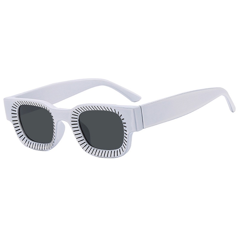 88932-C4-Vrai blanc
