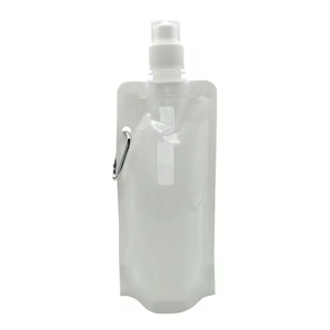 Bolsa de Agua Plegable de Plástico con Logotipo Personalizado al por Mayor, Libre de BPA, 16 oz, 480 ml, con Mosquetón - Product Image 1