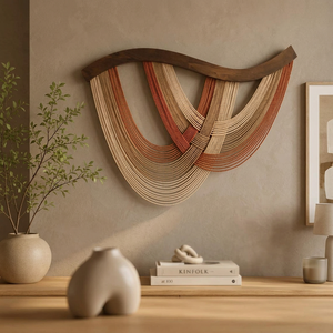 Décoration murale en macramé bleu de style unique, idéale pour la décoration moderne de la maison, les arrangements de fête et la décoration élégante d'événements. - Product Image 3