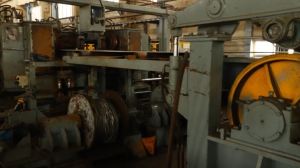 Cina prezzo di fabbrica <span class=keywords><strong>dimensioni</strong></span> fogli di ferro ss400 sae 1006 1008 peso <span class=keywords><strong>hr</strong></span> costruzione in metallo acciaio laminato a caldo in lamiera di acciaio bobina - Product Image 3