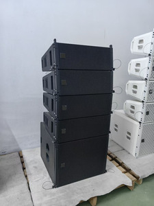 Système de sonorisation LA26 avec deux enceintes line array de 6,5 pouces et un caisson de basses passif de 15 pouces pour salles de théâtre et concerts - Product Image 4