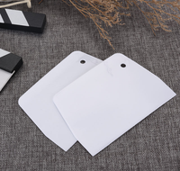 Outil de cuisson domestique Surface lisse trapézoïdale gâteau beurre crème grattoir alimentaire sûr ABS plastique pâte grattoir