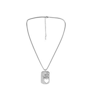 Collar de pareja de moda con letras "I Carry Your Heart With <span class=keywords><strong>Me</strong></span>" Love Heart Hollow Charms Collar para hombres y mujeres Amante Regalos - Product Image 5