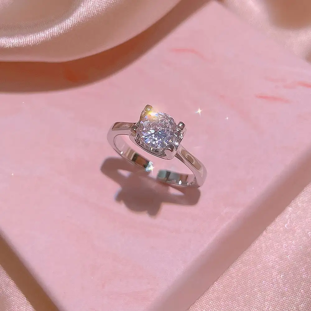 패션 럭셔리 웨딩 신부 약혼 925 반지 실버 스퀘어 작은 Moissanite 반지 최신 다이아몬드 반지
