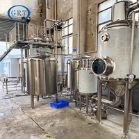 Machine d'extraction d'huiles essentielles industrielle pour la lavande, la rose, le romarin et les plantes aromatiques avec distillation électrique automatique