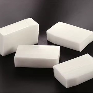 <span class=keywords><strong>Base</strong></span> <span class=keywords><strong>de</strong></span> jabón <span class=keywords><strong>de</strong></span> <span class=keywords><strong>glicerina</strong></span> para hacer jabón hecho <span class=keywords><strong>a</strong></span> mano natural al por mayor 1kg transparente blanco avena <span class=keywords><strong>Coco</strong></span> manteca <span class=keywords><strong>de</strong></span> karité - Product Image 6